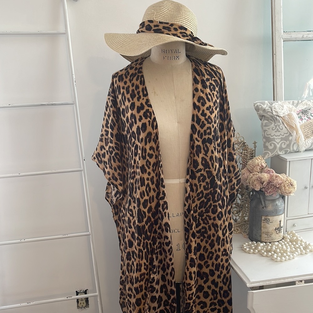 Beach cover up and matching hat